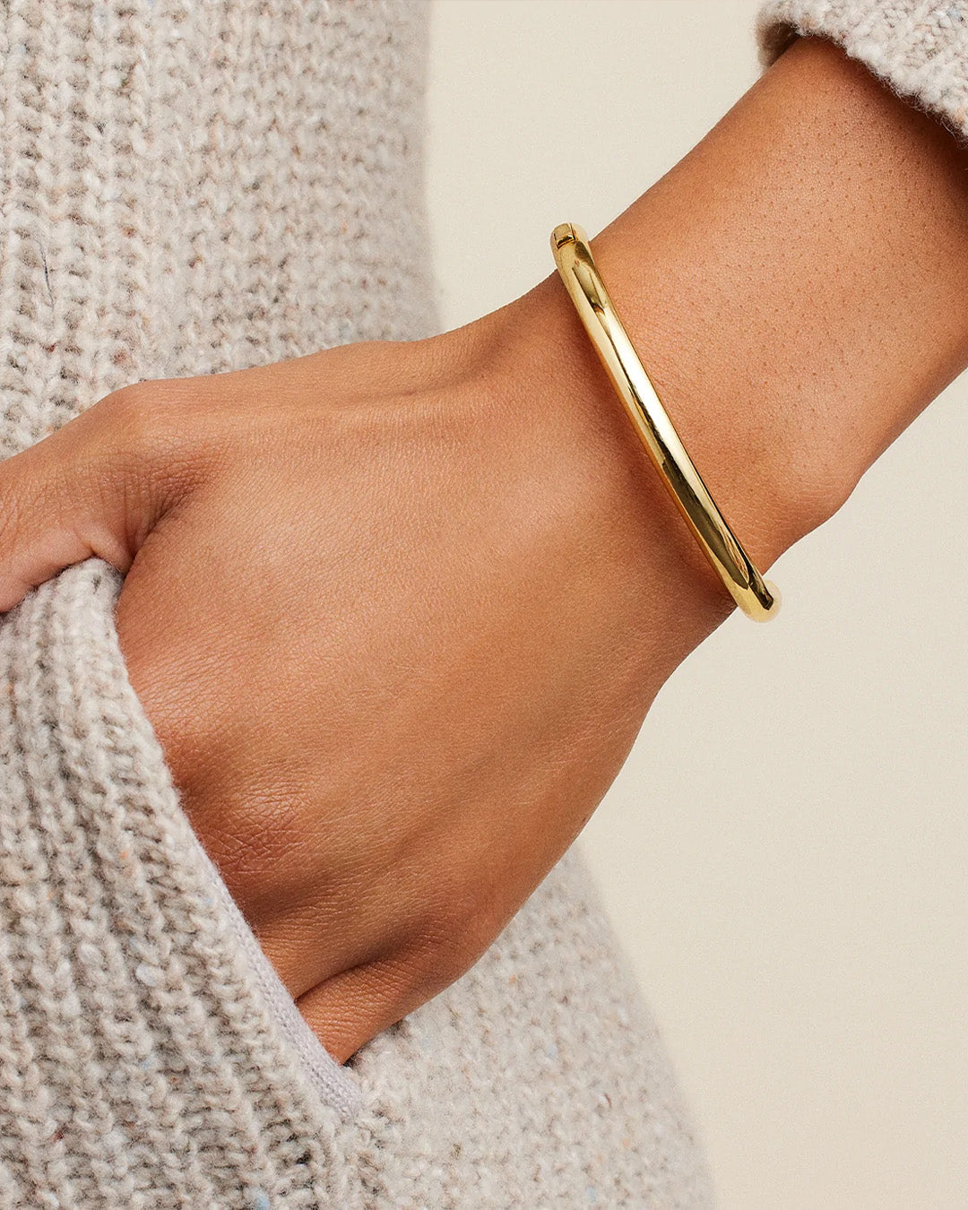 Emerson Hinge Bracelet Gold Plated bracelet || option::Gold Plated